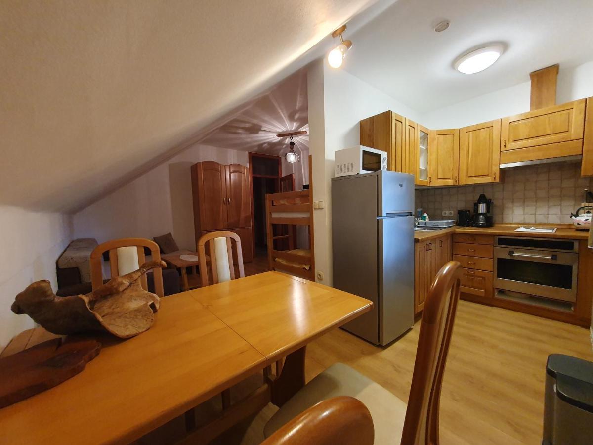Miskar Rooms Церкница Стая снимка